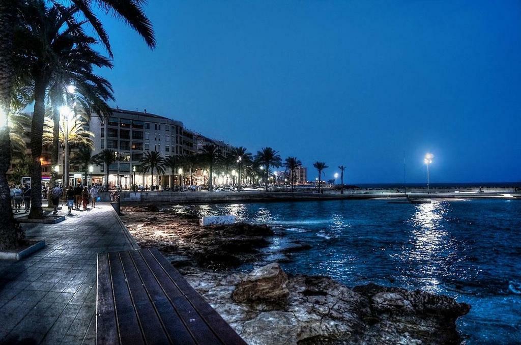 Torrevieja Experience Mar Azul Apartment Luaran gambar